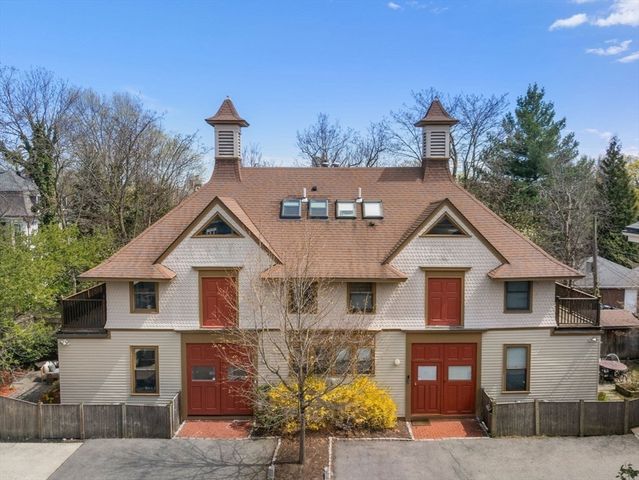 18A Highland Ave, Cambridge, MA 02139
