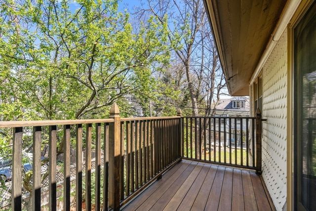 18A Highland Ave, Cambridge, MA 02139