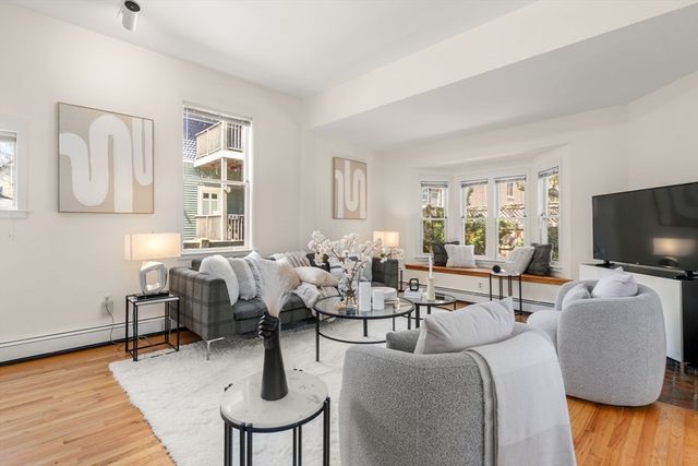 18A Highland Ave, Cambridge, MA 02139