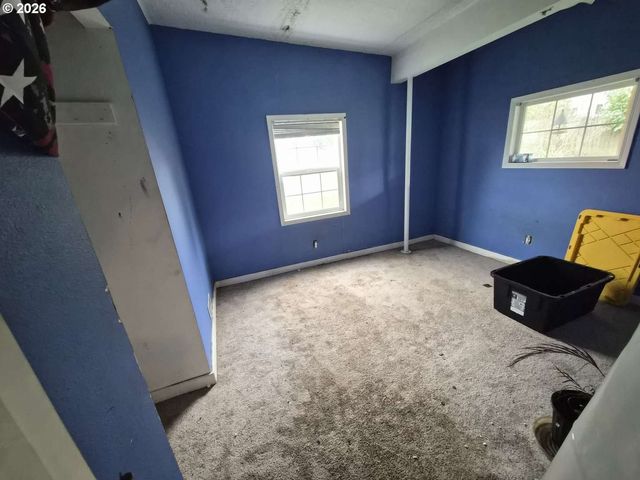 6600 Se JORDAN St, Milwaukie, OR 97222