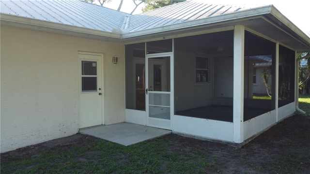 174 Mabry Street, Sebastian, FL 32958