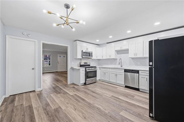 810 South 10th Street, Allentown City, PA 18103