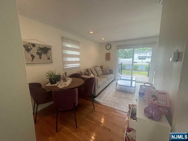 11 Benjamin Place, Pequannock Township, NJ 07440