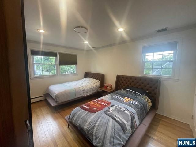 11 Benjamin Place, Pequannock Township, NJ 07440