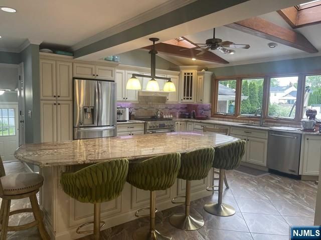 11 Benjamin Place, Pequannock Township, NJ 07440