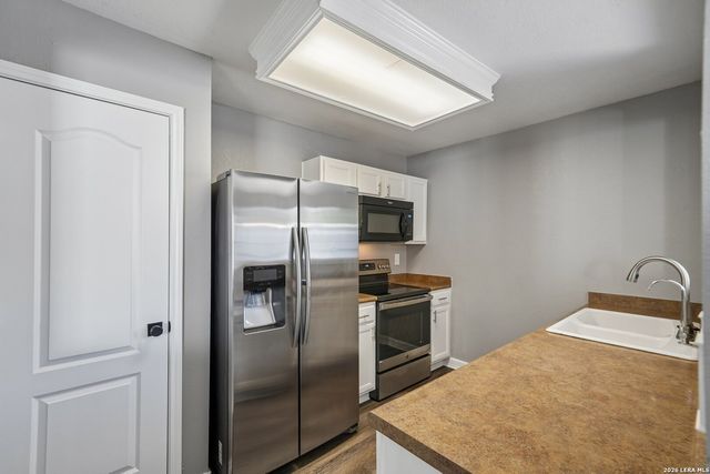 9843 Carswell Peak, San Antonio, TX 78245