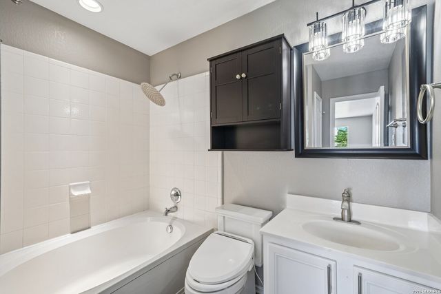 9843 Carswell Peak, San Antonio, TX 78245