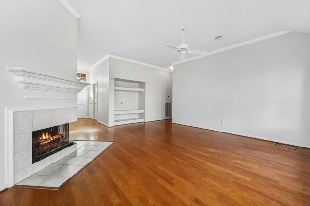 20814 Lake Park Trail, Kingwood, TX 77346