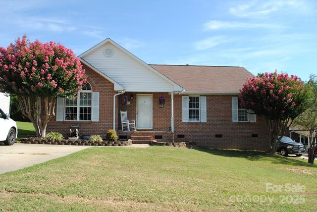 1211 Braxton Drive, Concord, NC 28025