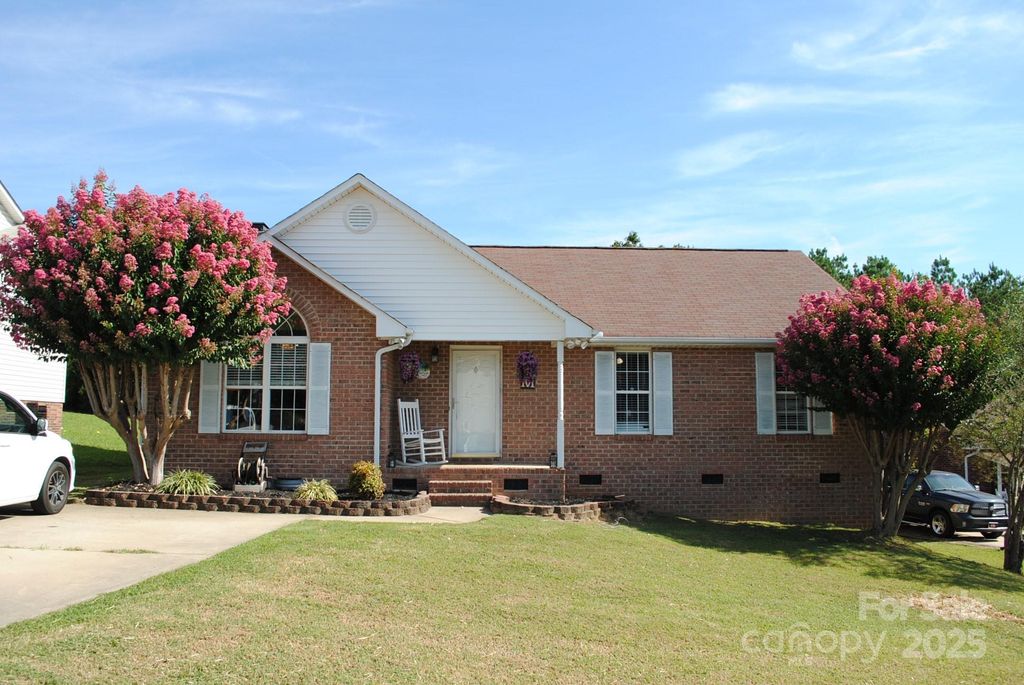 1211 Braxton Drive, Concord, NC 28025