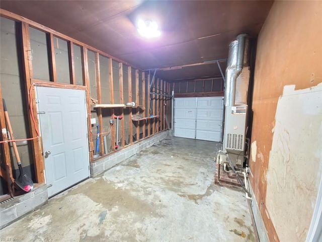 608 Cromer CT, Hampton, VA 23661