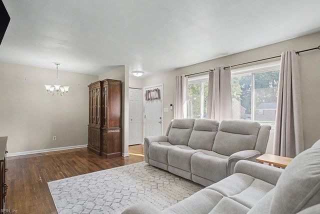 608 Cromer CT, Hampton, VA 23661