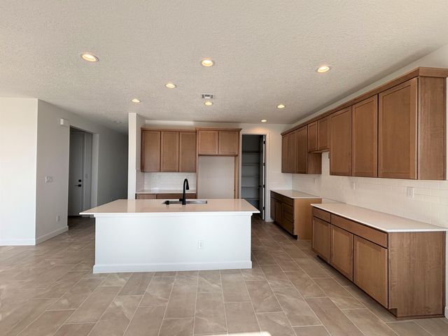 3141 Wolf Tail Loop NE, Rio Rancho, NM 87144