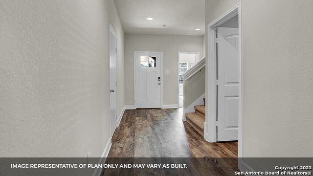 330 BOATMAN LANE, Seguin, TX 78155