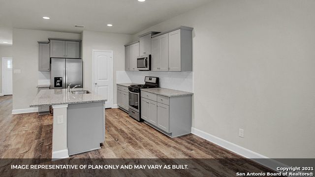 330 BOATMAN LANE, Seguin, TX 78155