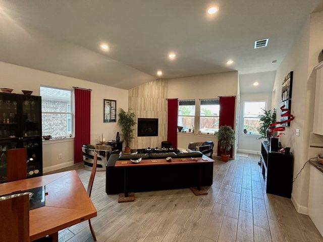 6512 Cedarhurst Court, Denton, TX 76226