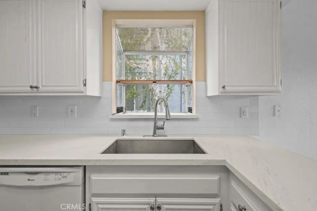 26974 Flo Lane 303, Canyon Country, CA 91351