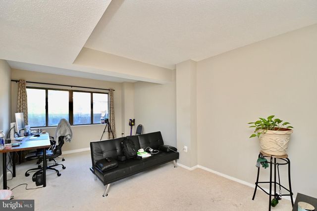 1813 OLD POST TER, Woodbridge, VA 22191