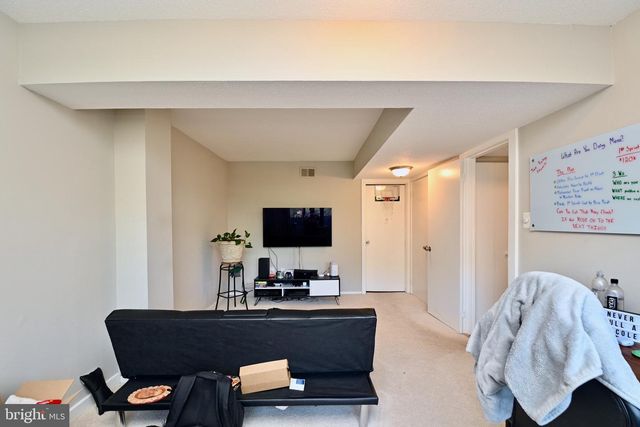 1813 OLD POST TER, Woodbridge, VA 22191