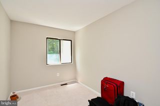 1813 OLD POST TER, Woodbridge, VA 22191