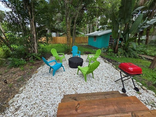 1250 46TH STREET, Sarasota, FL 34234