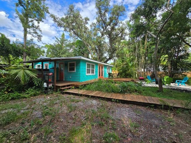 1250 46TH STREET, Sarasota, FL 34234