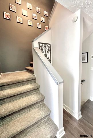 1617 N 109 Plaza, Omaha, NE 68154