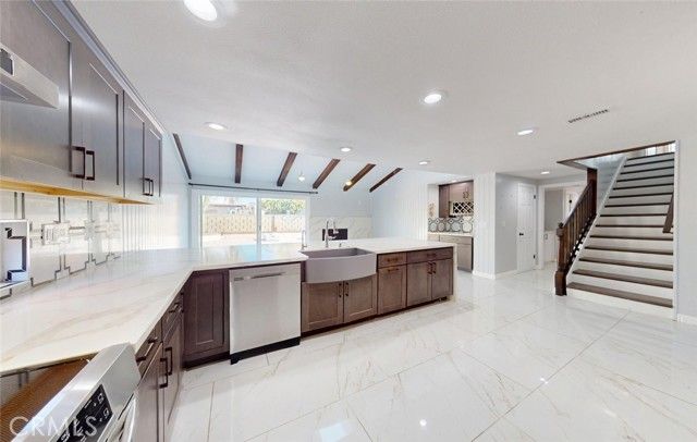 16326 Mount Baden Powell, Fountain Valley, CA 92708