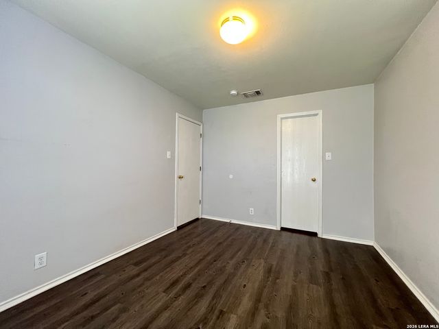 10618 N SHAENRIDGE, San Antonio, TX 78254