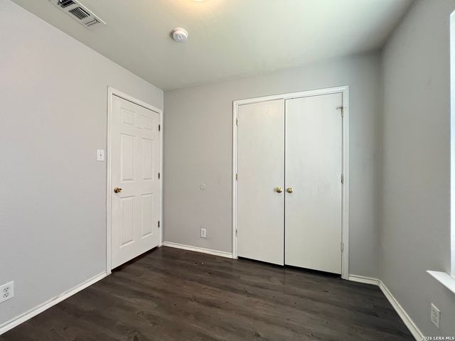 10618 N SHAENRIDGE, San Antonio, TX 78254
