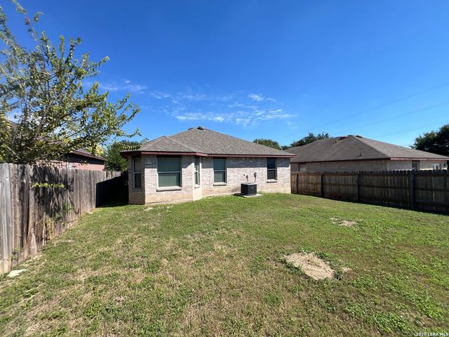 10618 N SHAENRIDGE, San Antonio, TX 78254