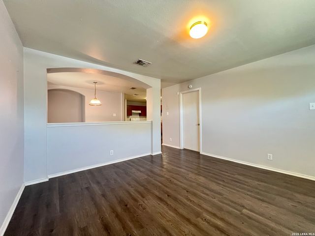 10618 N SHAENRIDGE, San Antonio, TX 78254