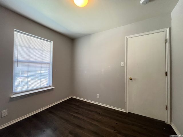 10618 N SHAENRIDGE, San Antonio, TX 78254
