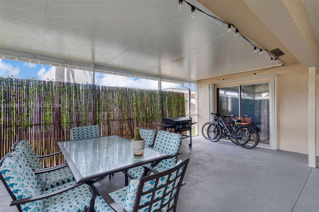 1180 NW 49th Ct, Deerfield Beach, FL 33064