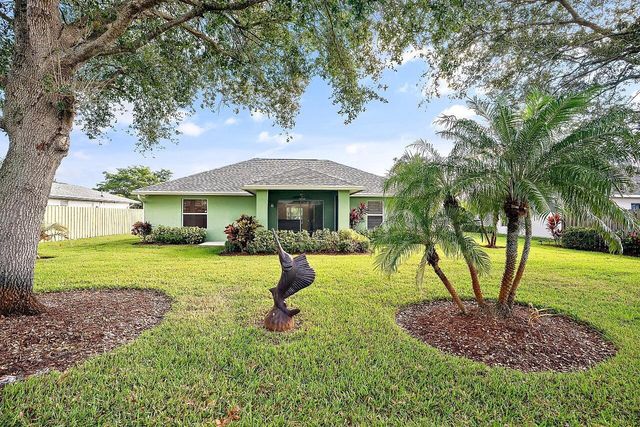 1374 SE Concha Street, Port St Lucie, FL 34983