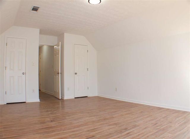 1060 Grace Drive, Lawrenceville, GA 30043