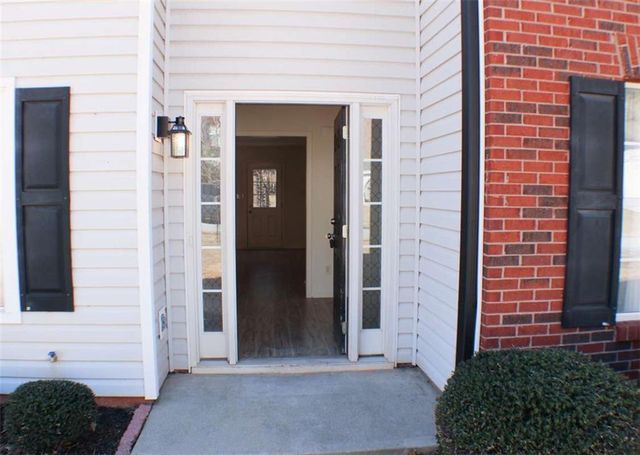 1060 Grace Drive, Lawrenceville, GA 30043