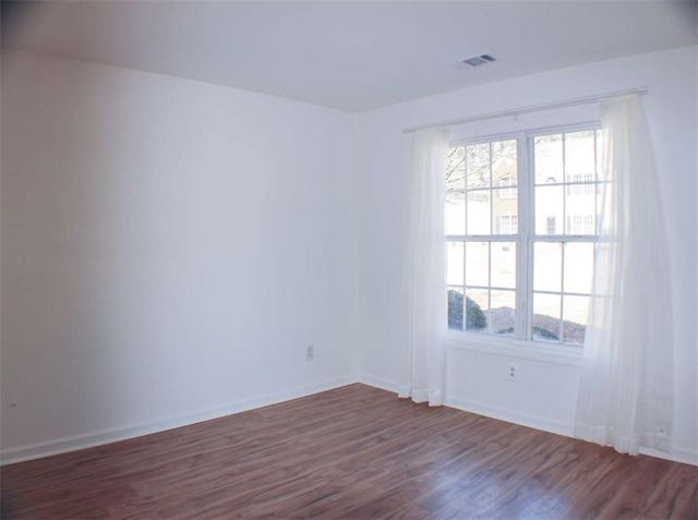 1060 Grace Drive, Lawrenceville, GA 30043