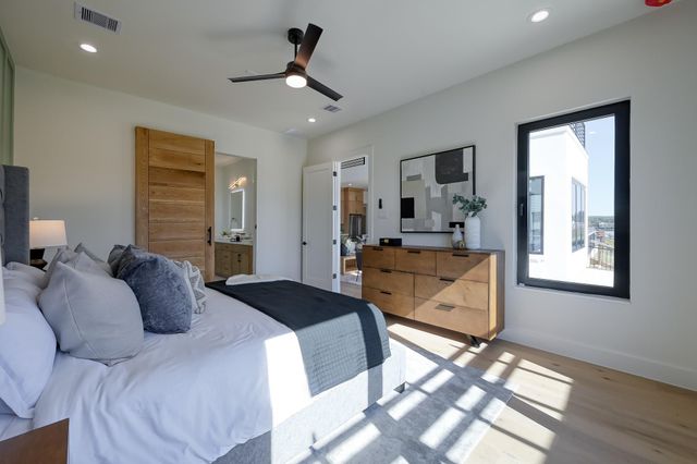 10729 S Lake Mist Lane, Willis, TX 77318