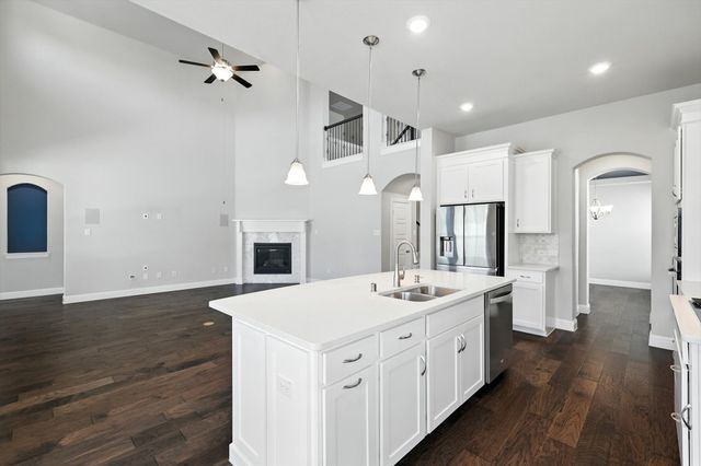 1208 13th Street, Argyle, TX 76226