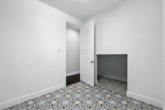 1208 13th Street, Argyle, TX 76226