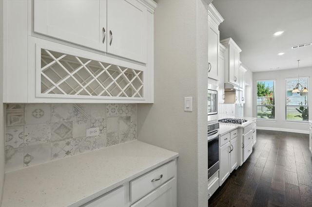 1208 13th Street, Argyle, TX 76226