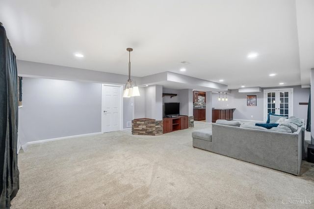 5566 Selu Drive, Liberty Twp, OH 45011