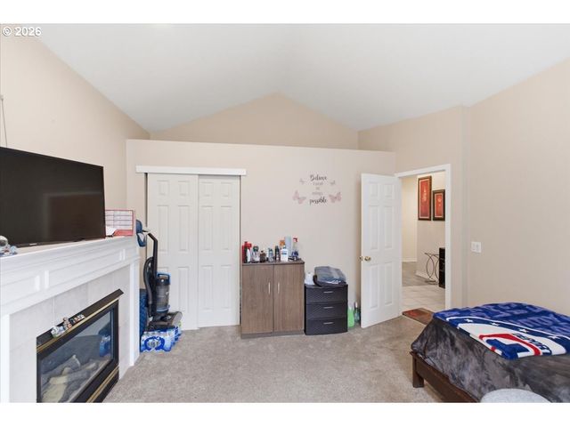 1757 LAMBERT St Nw, Salem, OR 97304