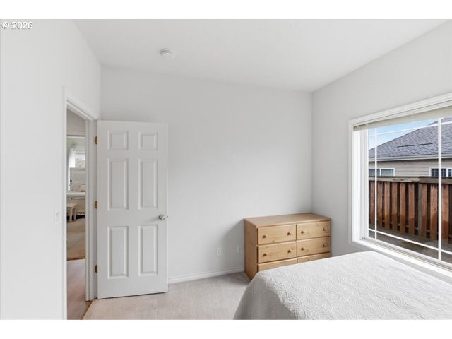 1757 LAMBERT St Nw, Salem, OR 97304