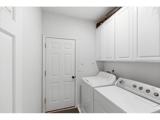 1757 LAMBERT St Nw, Salem, OR 97304