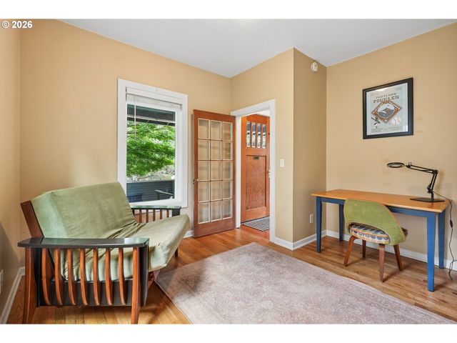 620 12TH St, Oregon City, OR 97045