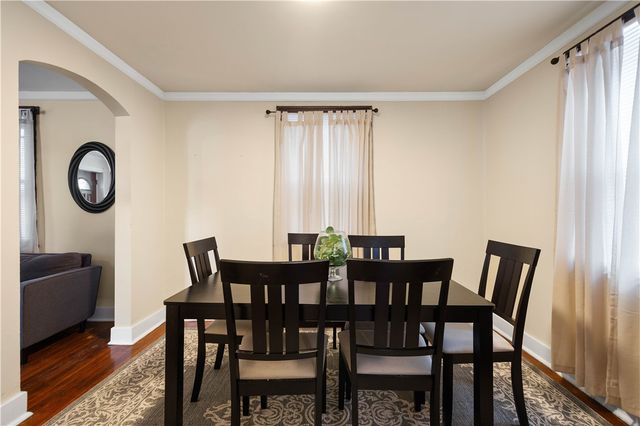 1647 Oakhurst St, Carrick, PA 15210