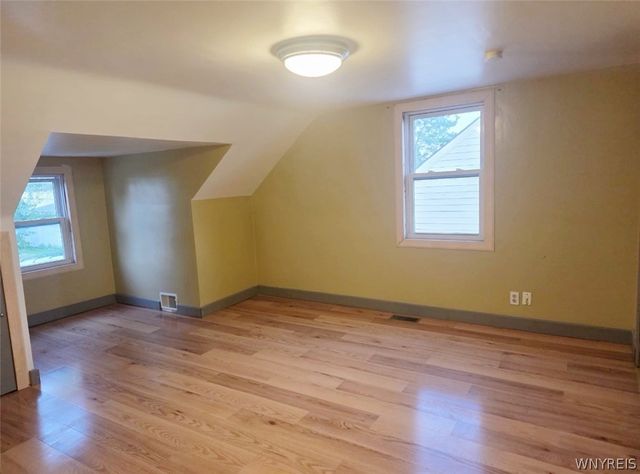 80 Midland Drive, Cheektowaga, NY 14225