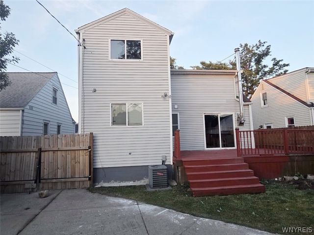 80 Midland Drive, Cheektowaga, NY 14225